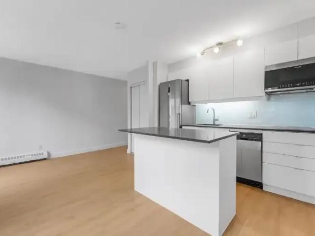 For Rent 2 Bedroom Apartment Ottawa ON DS102306496