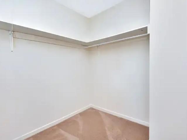 For Rent 2 Bedroom Apartment Ottawa ON DS102578488