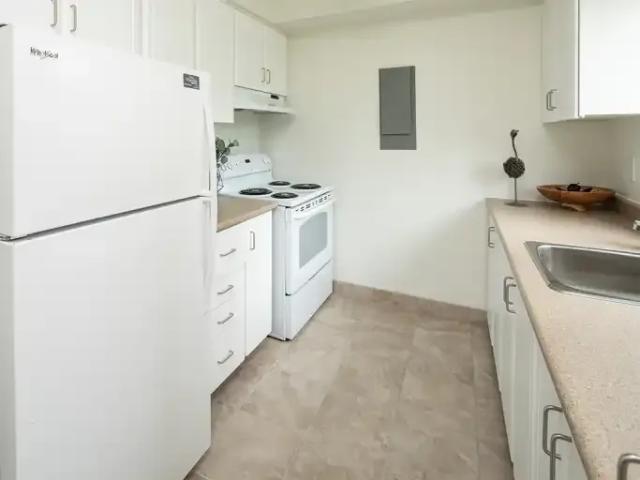 For Rent 2 Bedroom Apartment Ottawa ON DS102914014