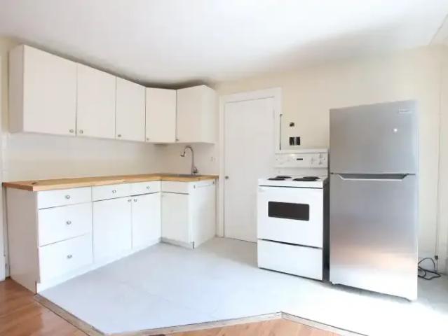 For Rent 2 Bedroom Apartment Ottawa ON DS102915099