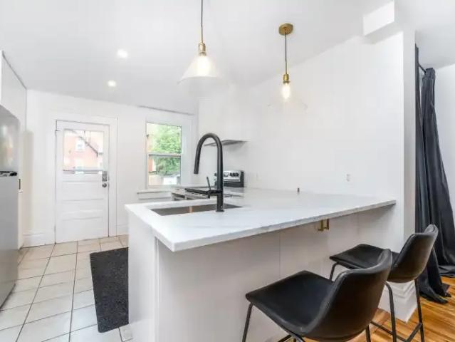 For Rent 2 Bedroom Apartment Ottawa ON DS103338308