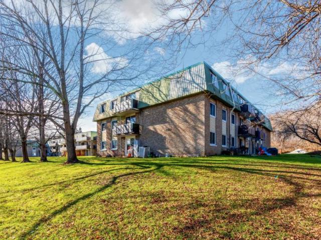 For Rent 2 Bedroom Apartment Owen Sound ON DS93146689