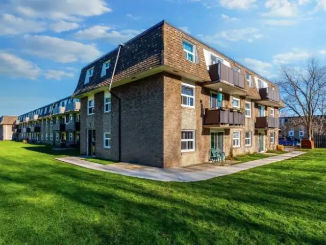 For Rent 2 Bedroom Apartment Owen Sound ON DS98852730