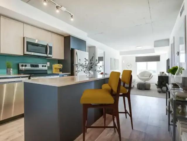 For Rent 2 Bedroom Apartment Oakville ON DS104469908