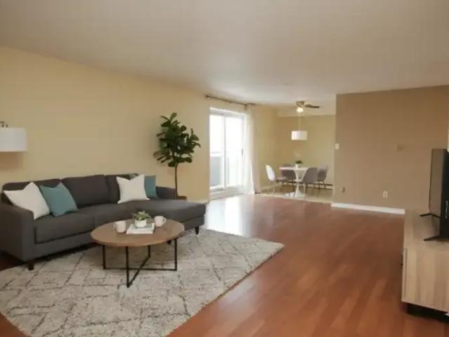 For Rent 2 Bedroom Apartment Oshawa ON DS103322130
