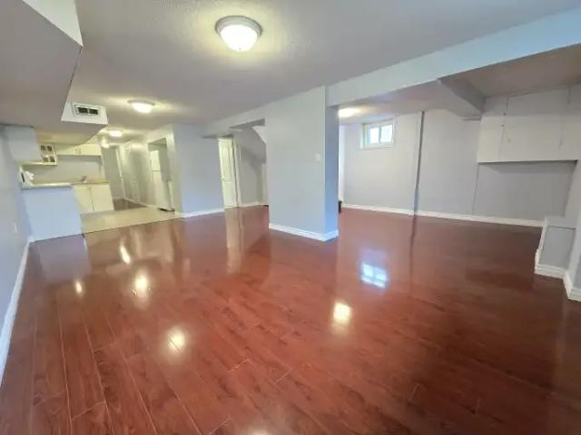 For Rent 2 Bedroom Apartment Oshawa ON DS103694854