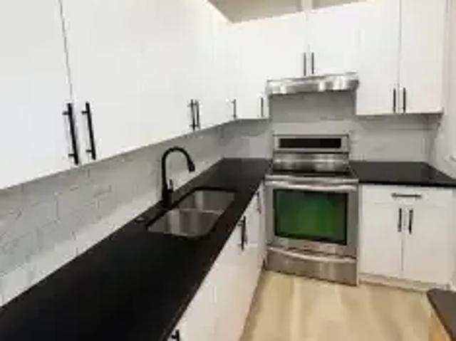 For Rent 2 Bedroom Apartment Airdrie AB DS104895033