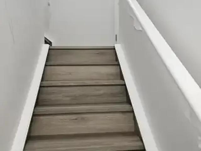 For Rent 2 Bedroom Apartment Airdrie AB DS105185749