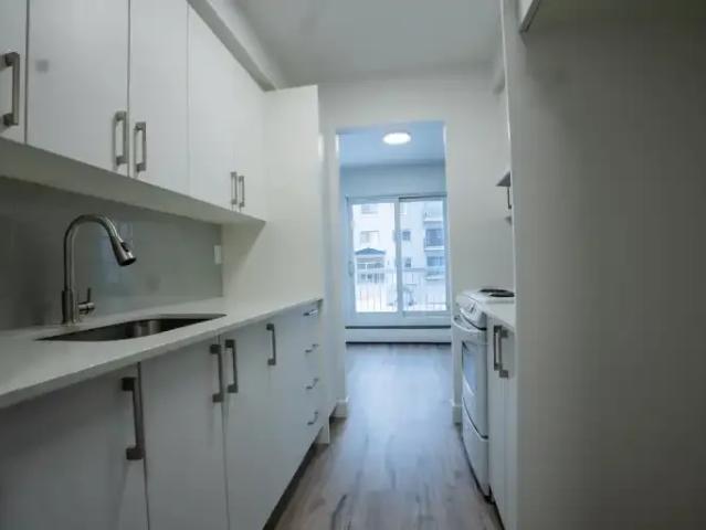 For Rent 2 Bedroom Apartment Anjou QC DLS98340769