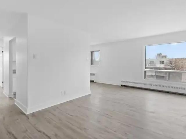 For Rent 2 Bedroom Apartment Anjou QC DS103594175