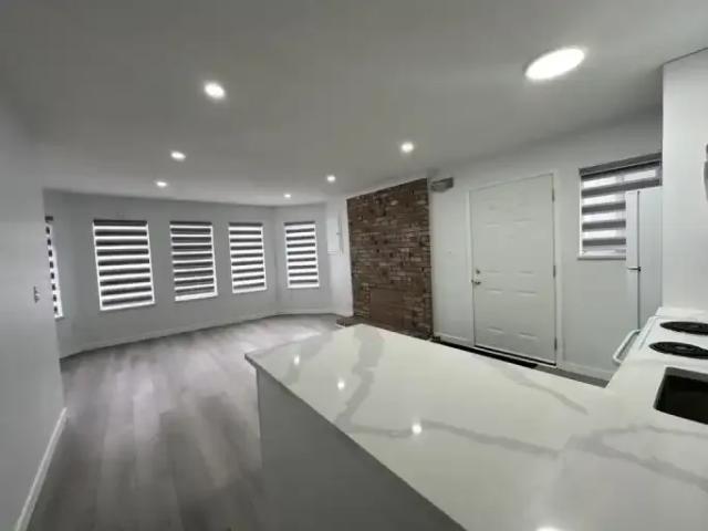 For Rent 2 Bedroom Apartment Burnaby BC DS96961736