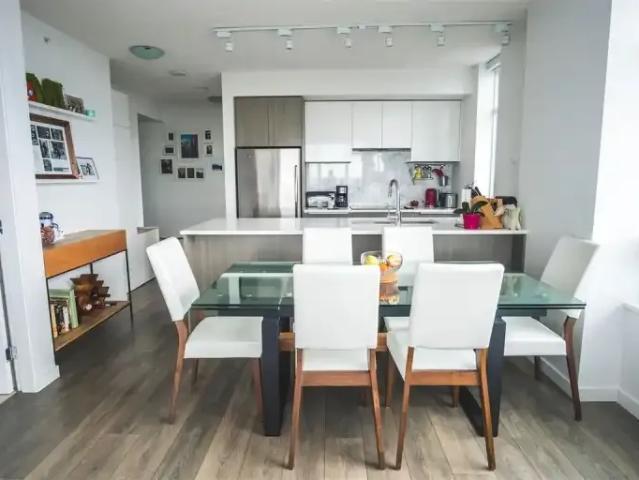 For Rent 2 Bedroom Apartment Burnaby BC DS103355178