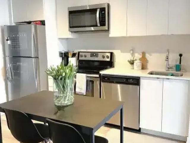 For Rent 2 Bedroom Apartment Burlington ON DS100761185