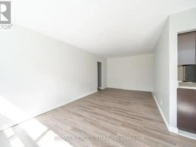For Rent 2 Bedroom Apartment Burlington ON DS101789801