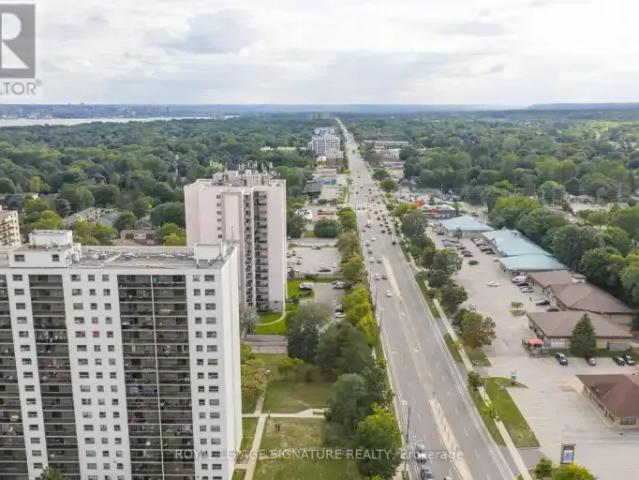 For Rent 2 Bedroom Apartment Burlington ON DS101789805