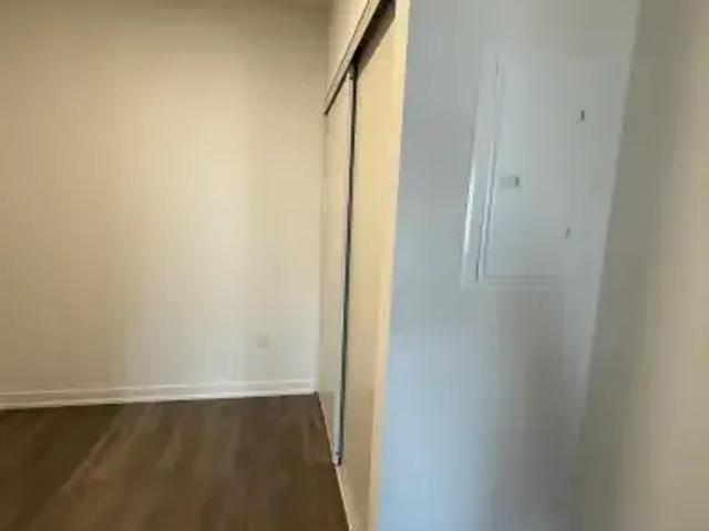 For Rent 2 Bedroom Apartment Burlington ON DS102468372