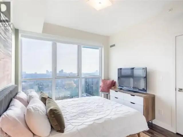 For Rent 2 Bedroom Apartment Burlington ON DS102715423