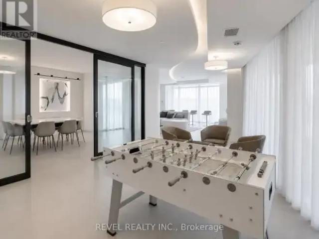 For Rent 2 Bedroom Apartment Burlington ON DS102883575