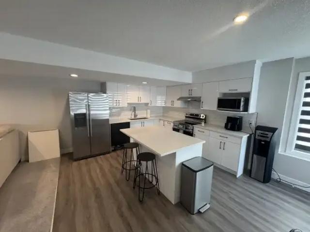 For Rent 2 Bedroom Apartment Balzac AB DS103395634