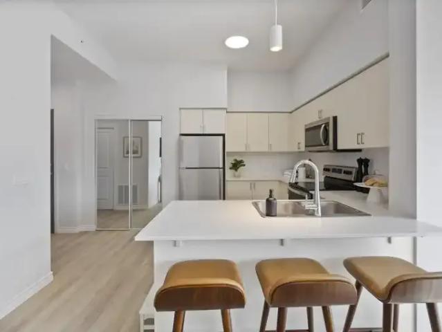 For Rent 2 Bedroom Apartment Barrie ON DLS98259780