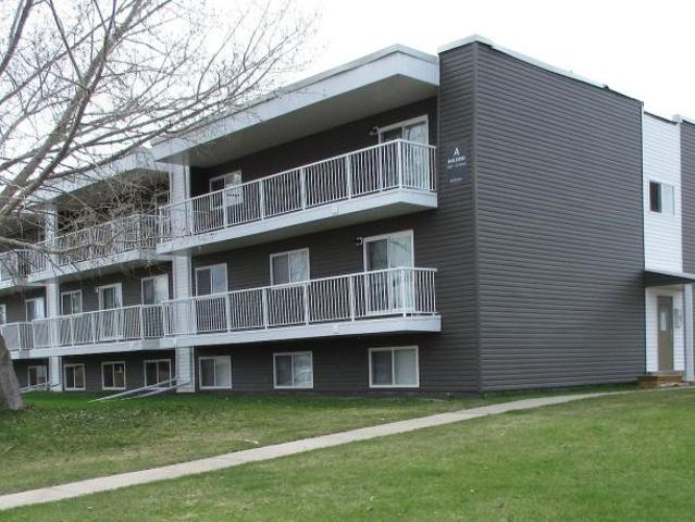 For Rent 2 Bedroom Apartment Bonnyville AB DS98309210