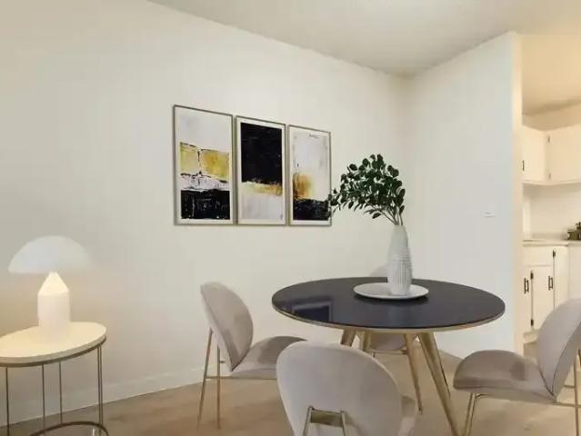 For Rent 2 Bedroom Apartment Bonnyville AB DS99673533