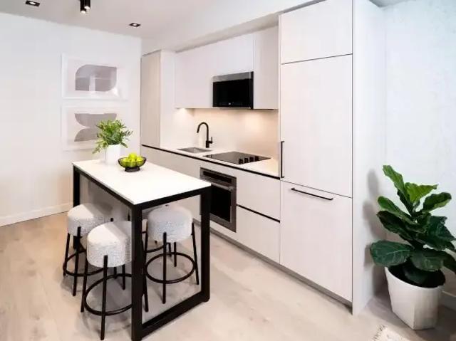 For Rent 2 Bedroom Apartment Brampton ON DS104470411