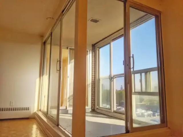 For Rent 2 Bedroom Apartment Brampton ON DS105135440