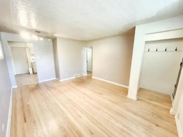 For Rent 2 Bedroom Apartment Calgary AB DLS102847061