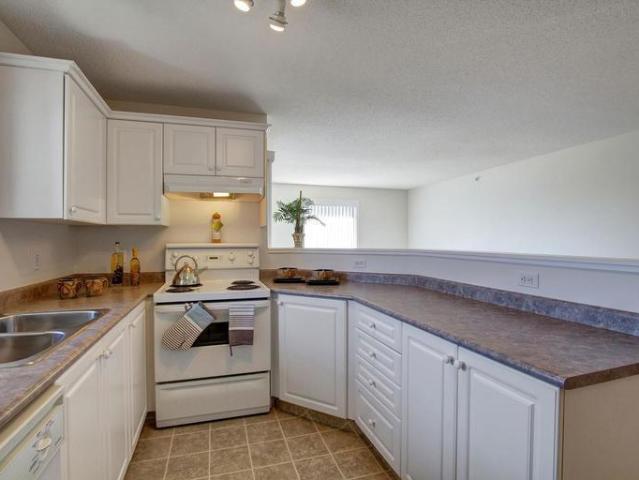 For Rent 2 Bedroom Apartment Calgary AB DS95207893