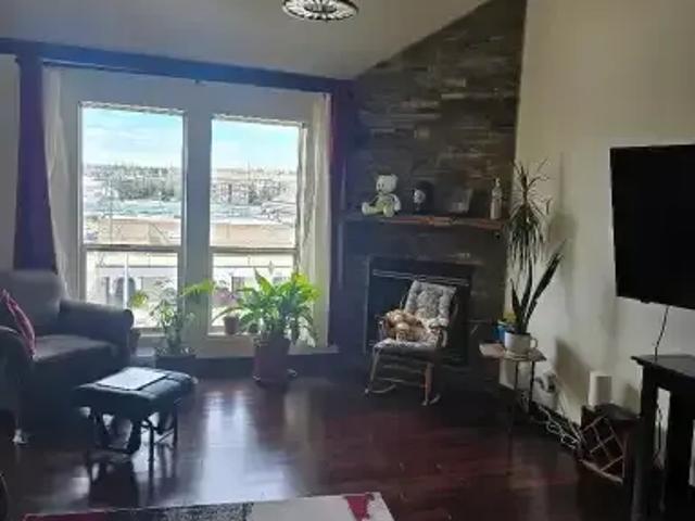 For Rent 2 Bedroom Apartment Calgary AB DS101773534