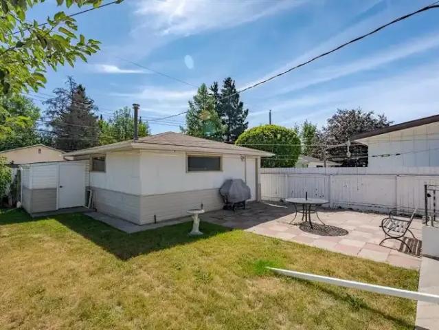 For Rent 2 Bedroom Apartment Calgary AB DS101789781