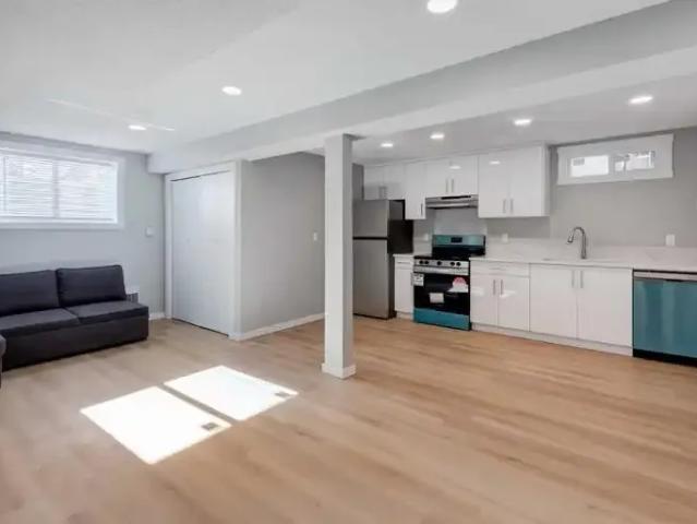 For Rent 2 Bedroom Apartment Calgary AB DS101948437
