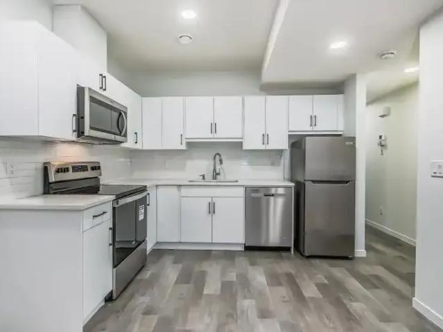 For Rent 2 Bedroom Apartment Calgary AB DS101107675