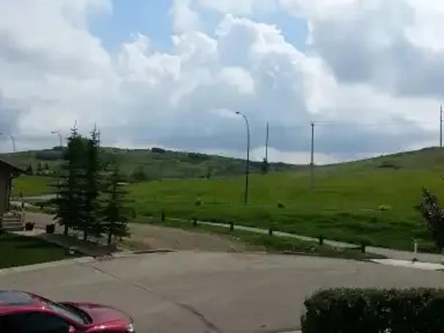 For Rent 2 Bedroom Apartment Calgary AB DS101186145