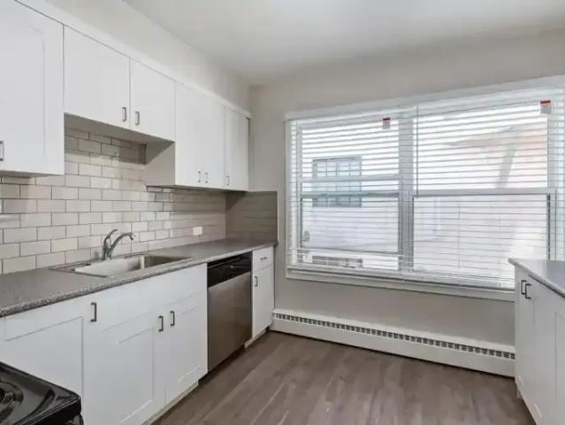 For Rent 2 Bedroom Apartment Calgary AB DS101299894
