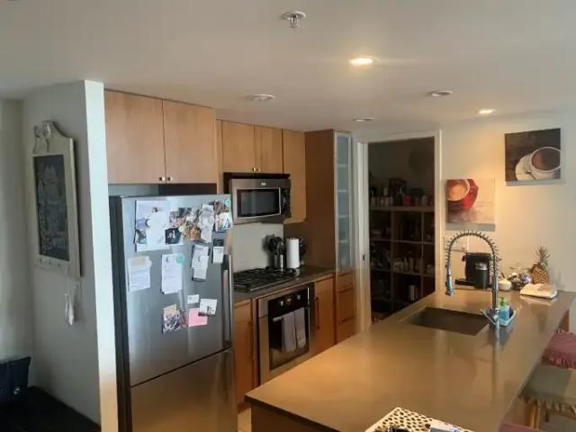 For Rent 2 Bedroom Apartment Calgary AB DS102701309