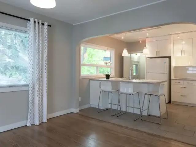 For Rent 2 Bedroom Apartment Calgary AB DS102847333