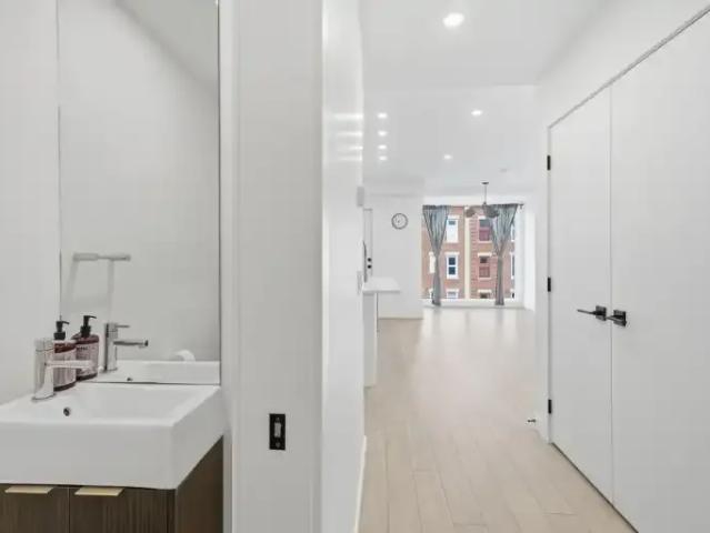 For Rent 2 Bedroom Apartment Calgary AB DS102883381