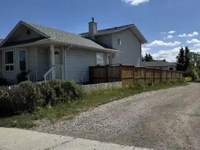 For Rent 2 Bedroom Apartment Calgary AB DS102914821