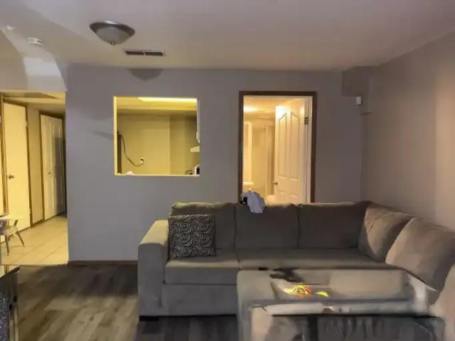 For Rent 2 Bedroom Apartment Calgary AB DS102272247