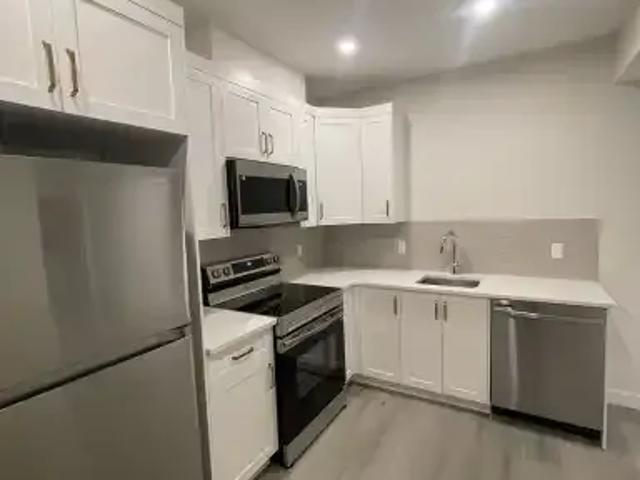 For Rent 2 Bedroom Apartment Calgary AB DS102306629