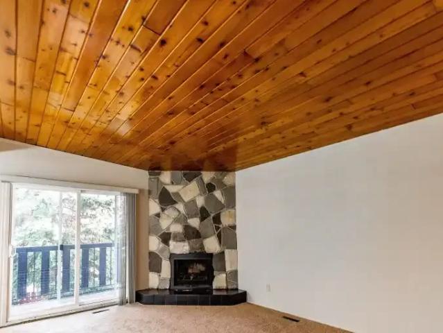 For Rent 2 Bedroom Apartment Calgary AB DS103411054