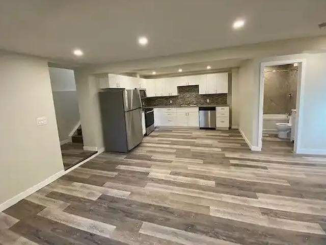 For Rent 2 Bedroom Apartment Calgary AB DS103920694