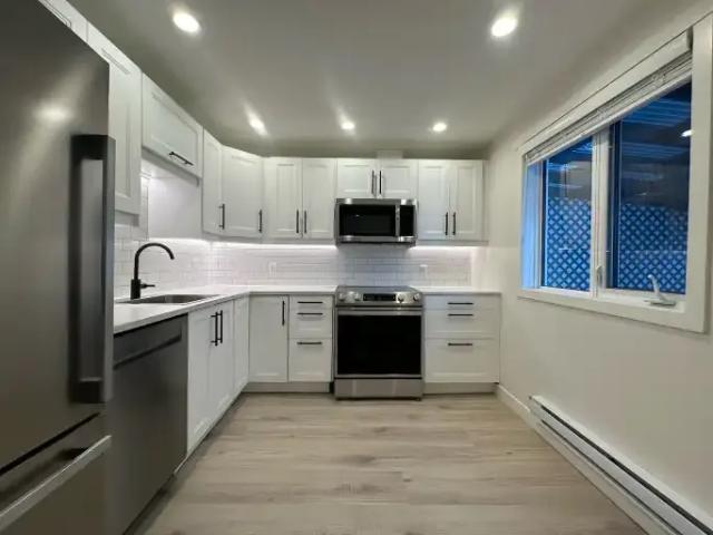 For Rent 2 Bedroom Apartment Calgary AB DS103030600
