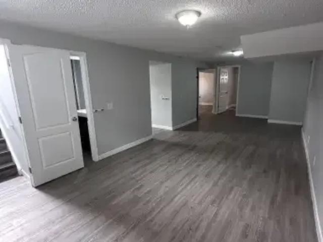 For Rent 2 Bedroom Apartment Calgary AB DS103060307