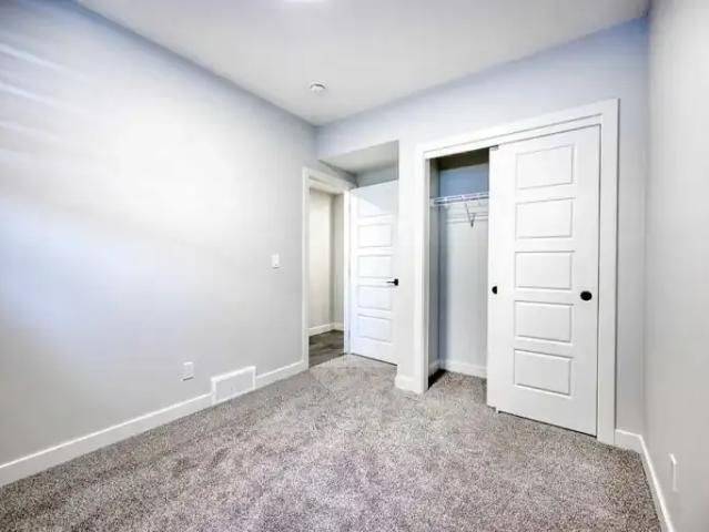 For Rent 2 Bedroom Apartment Calgary AB DS103151765