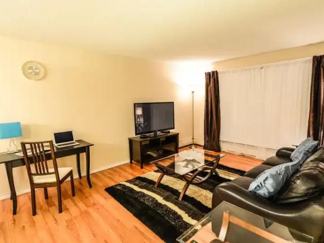 For Rent 2 Bedroom Apartment Calgary AB DS103379750