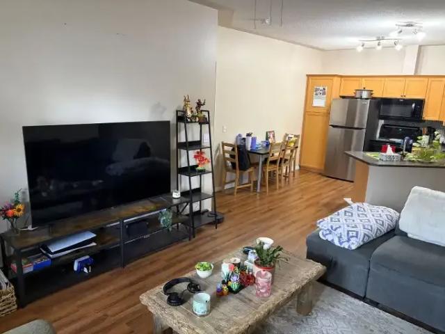 For Rent 2 Bedroom Apartment Calgary AB DS104401393
