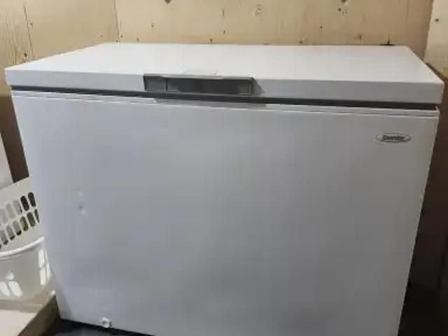 For Rent 2 Bedroom Apartment Calgary AB DS104434230